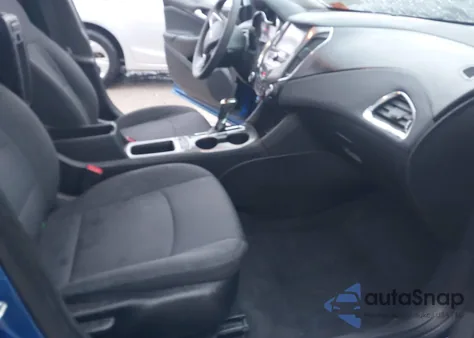 2018 Chevrolet Cruze Lt Auto z USA, uszkodzony, nr VIN 3G1BE6SM3JS654538